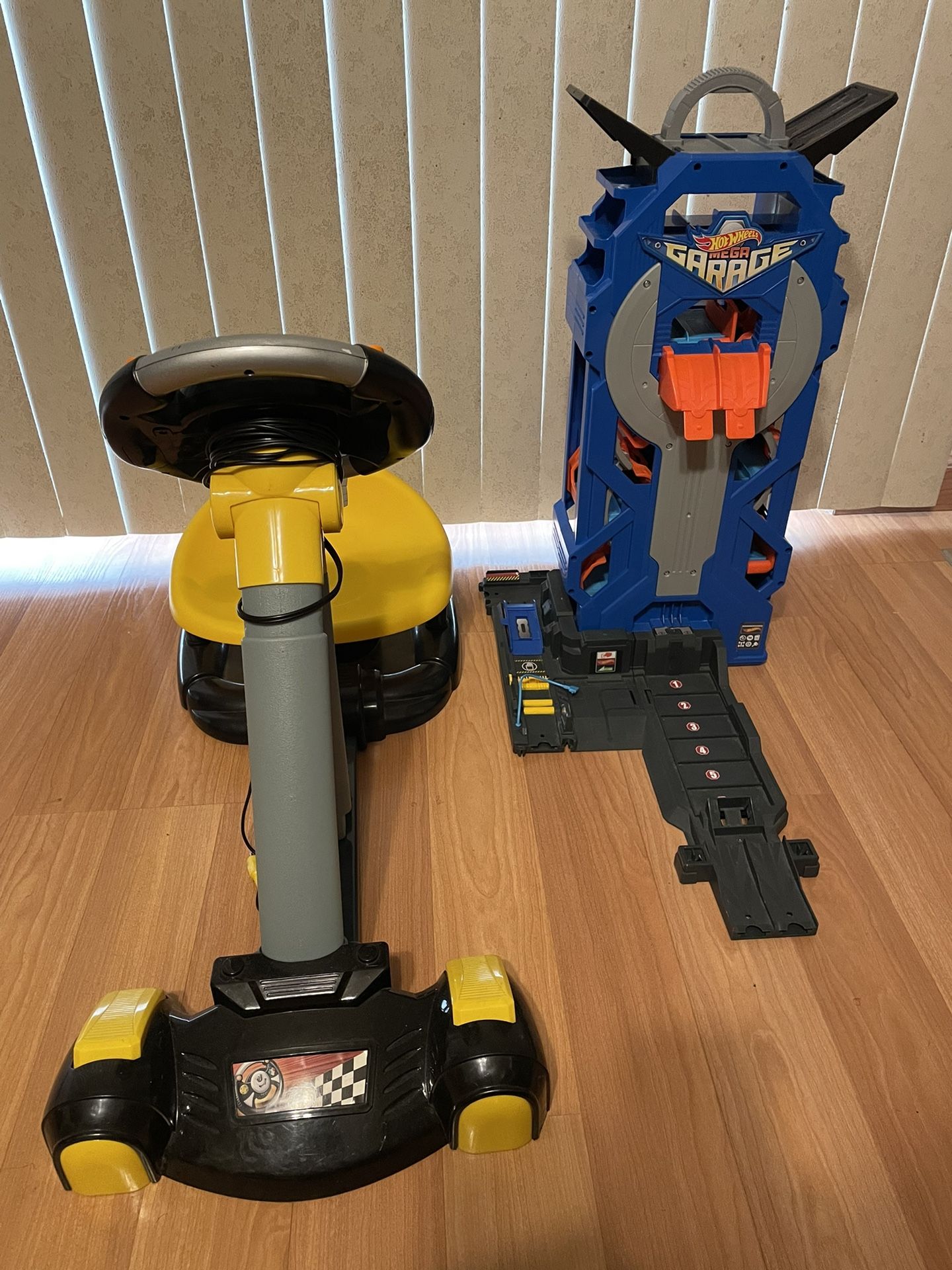 8 Piece Play Set