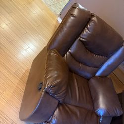 Living Room Set. Recliner Sofa, Recliner Loveseat And A Recliner Single