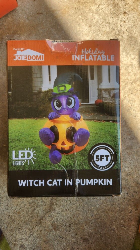 NEW Halloween Inflatables / Garden Decorations 