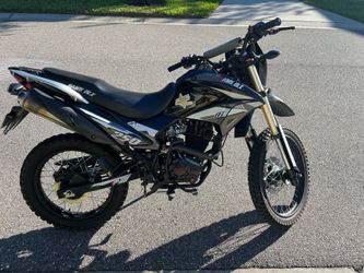2022 Hawk Dlx 250 With 1700 Miles