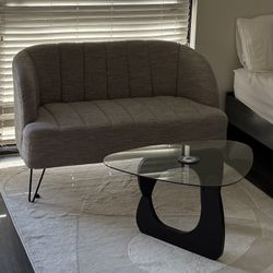 Loveseat and Coffee Table Set 