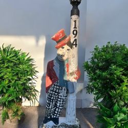 Vintage Charlie Chaplin Concrete Outdoor Lamp Post Light Statue Sculpture 67" 