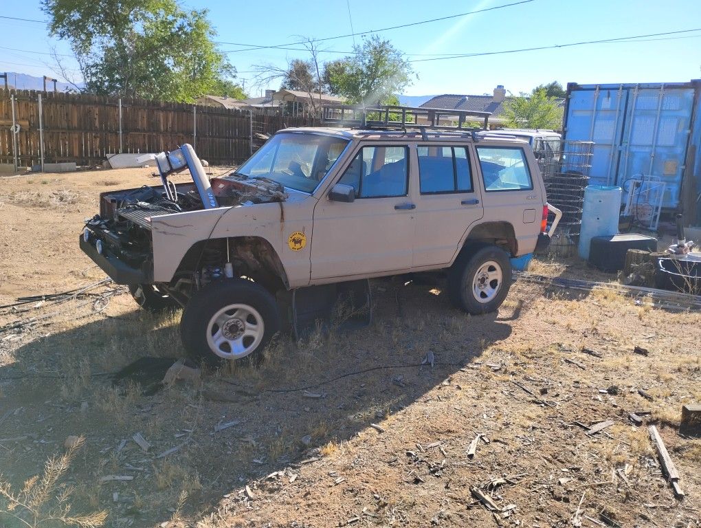 Jeep Cherokee