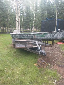 Coleman Square back Canoe