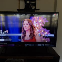 Samsung 55” Smart TV  Curved 