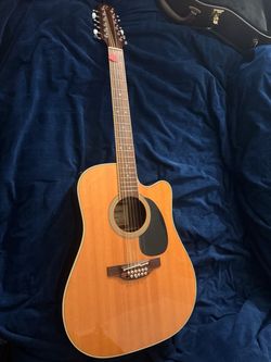 Takamine TT