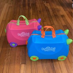 TRUNKI Melissa and Doug Suitcases X2 Pink and Blue 