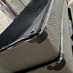 Box Spring 