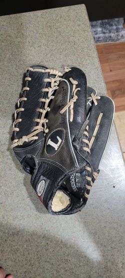14" Louisville Slugger Baseball Glove