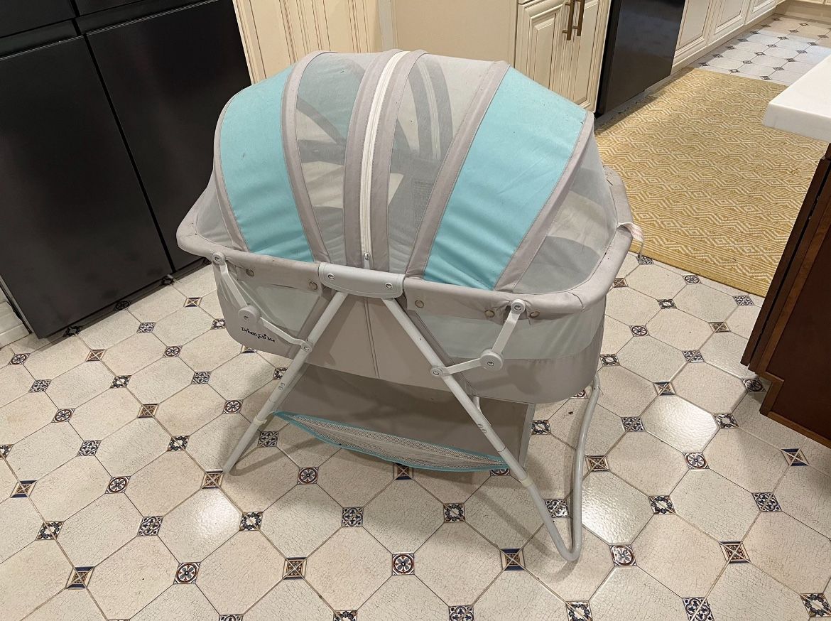 Infant Portable Bassinet