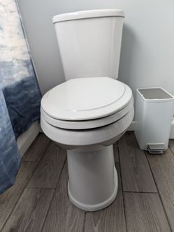 Gerber Dual Flush Toilet -White Two-Piece Toilet