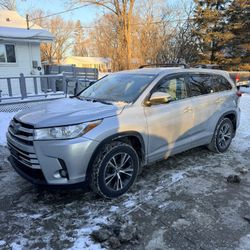 2017 Toyota Highlander