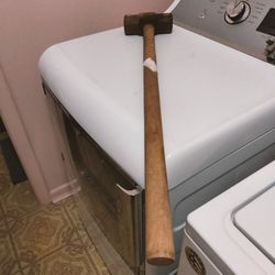 One sledgehammer 