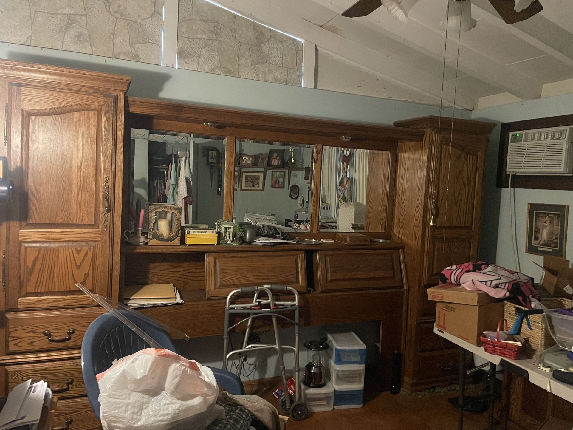 Retro Headboard With Side Storage