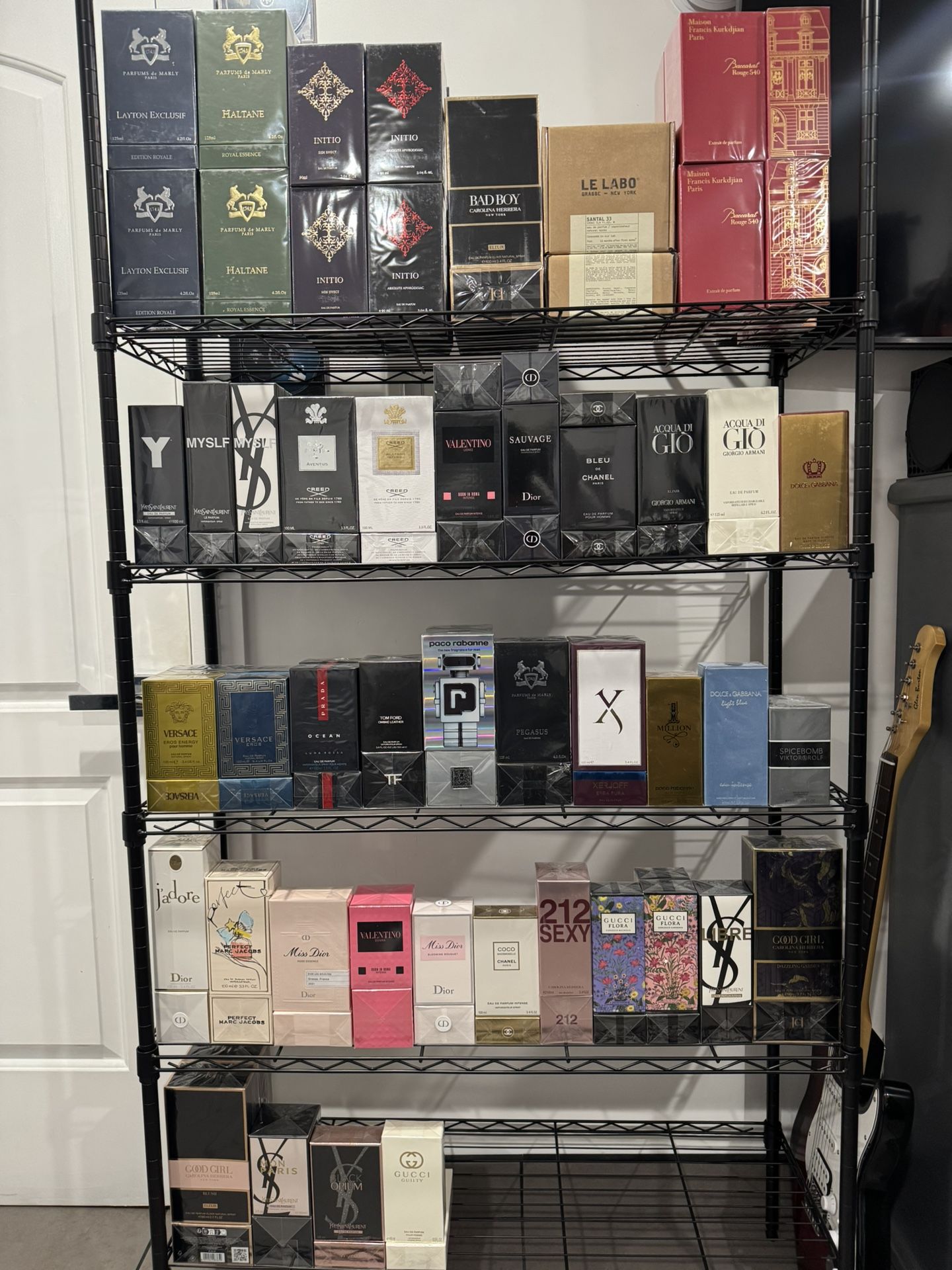 Colognes & Perfumes