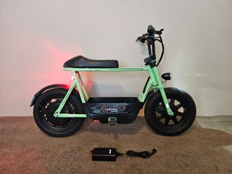 Caroma 750W Electric Scooter with Seat for Adults/Teenagers, 16" Fat Tire for All-Terrain, 30Miles Range, 20mph Top Speed, Commuter Ebike for Adults&T