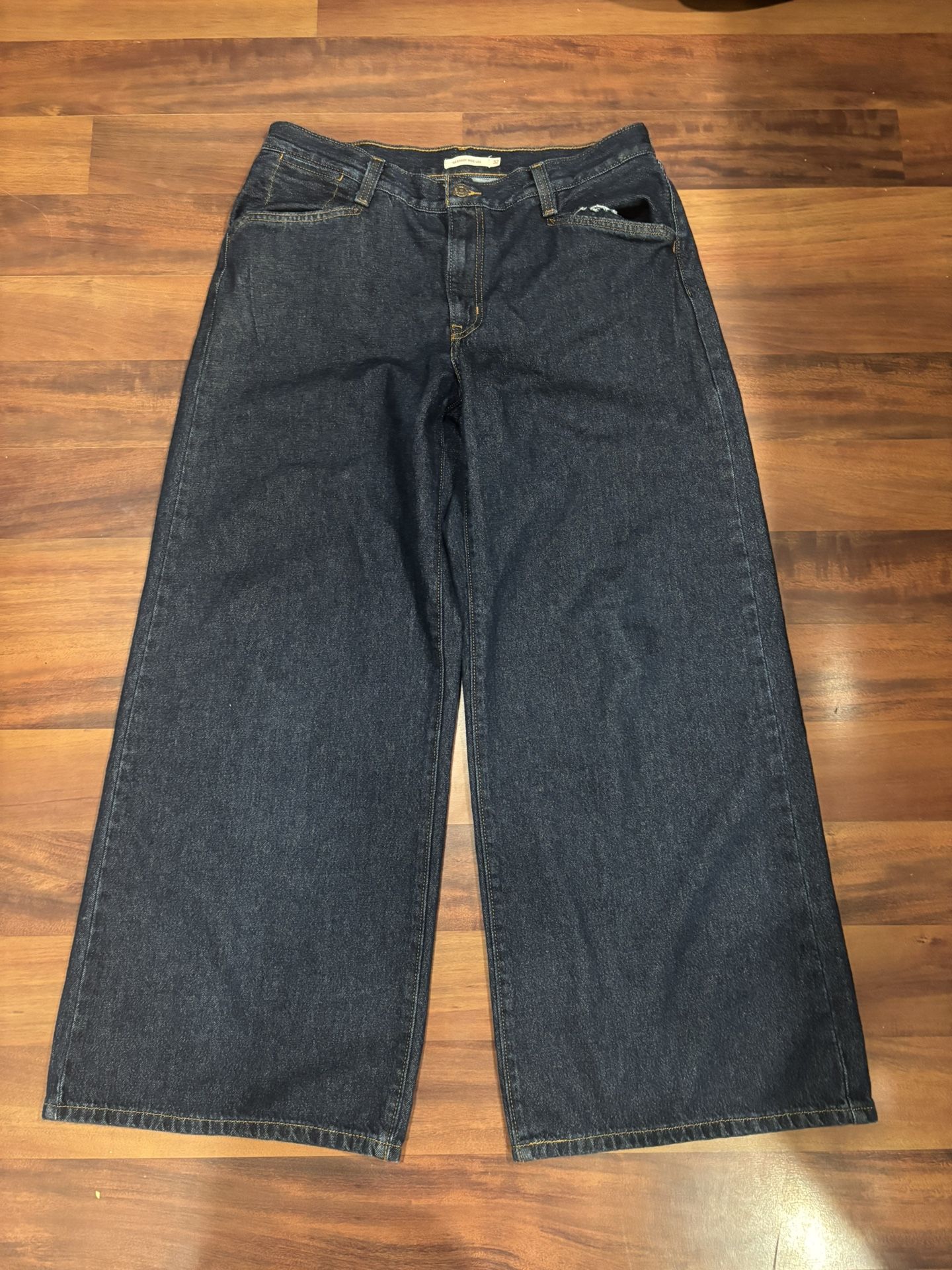Blue Levi’s 94 Baggy Wide Leg