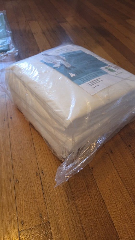 Disposable Lab Coats (10 pack)