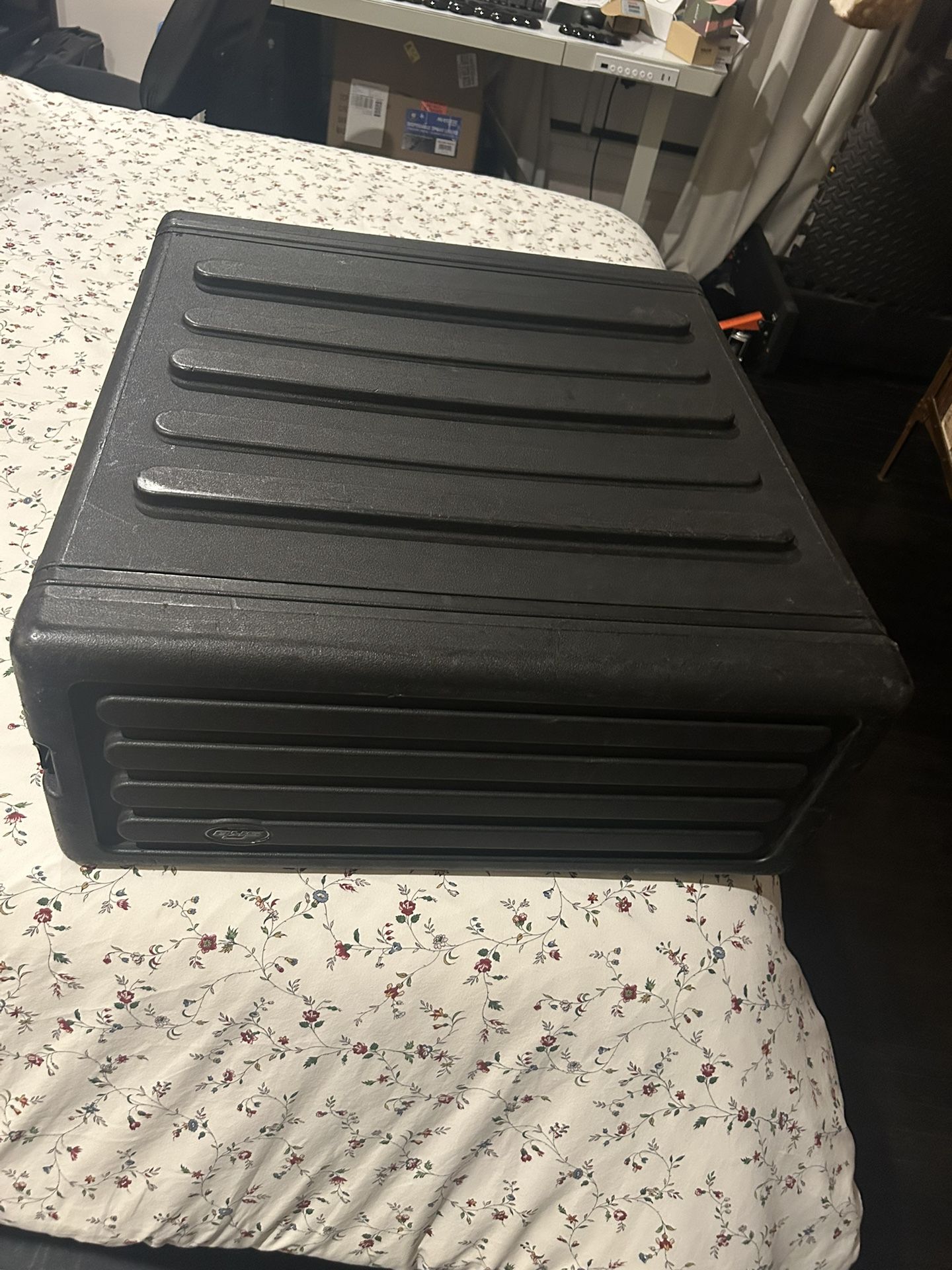 SKB 1SKB Roto Rack 4 Space Case for Sale in Los Angeles, CA - OfferUp
