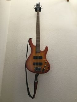 Ibanez’s EDB 700 4 STRING Bass Sunburst W Fender Rumble 25 Amp