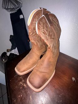 Justin Boots size 12D
