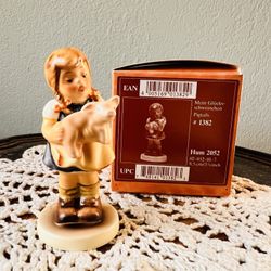 1999 MI Hummel “Pigtails”