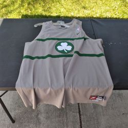 Paul Pierce Jersey Retro