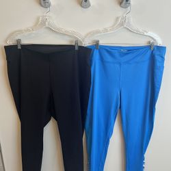 Set of 2 Women’s Size 2X Leggings, excellent condition 