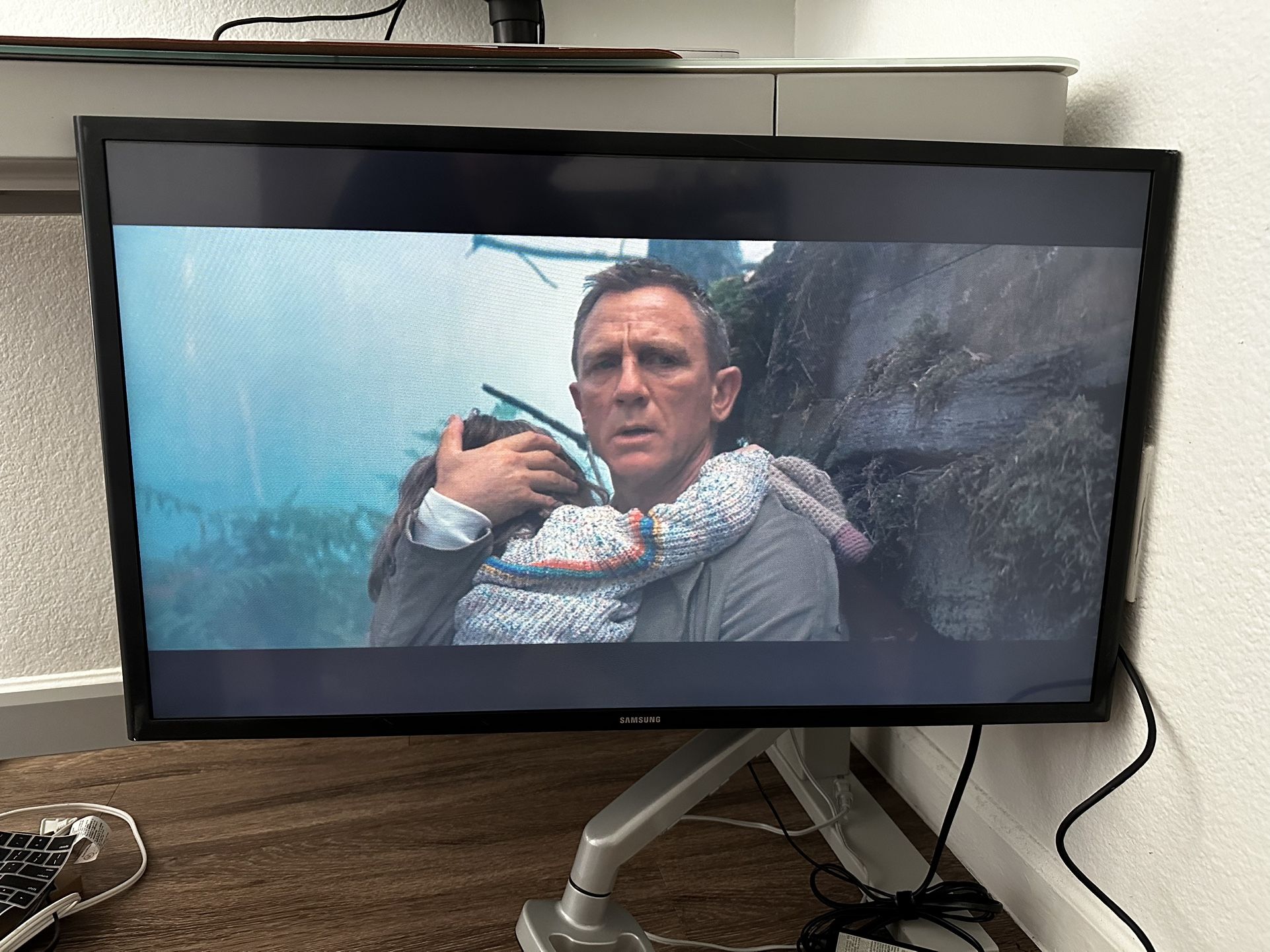 Samsung 32 Inch Monitor 