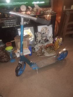 Razor A5 lux scooter.