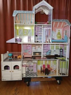 Dollhouse for Barbie-sized dolls, Costco, KidKraft brand
