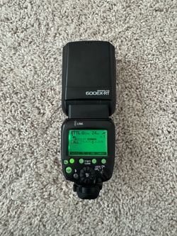 Canon 600EX-RT Speedlite