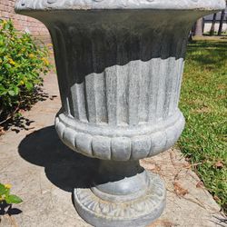 Heavy Concrete Flower Pot