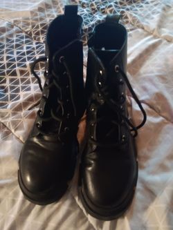 Black Boots for girls size 2