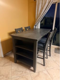Dinning table