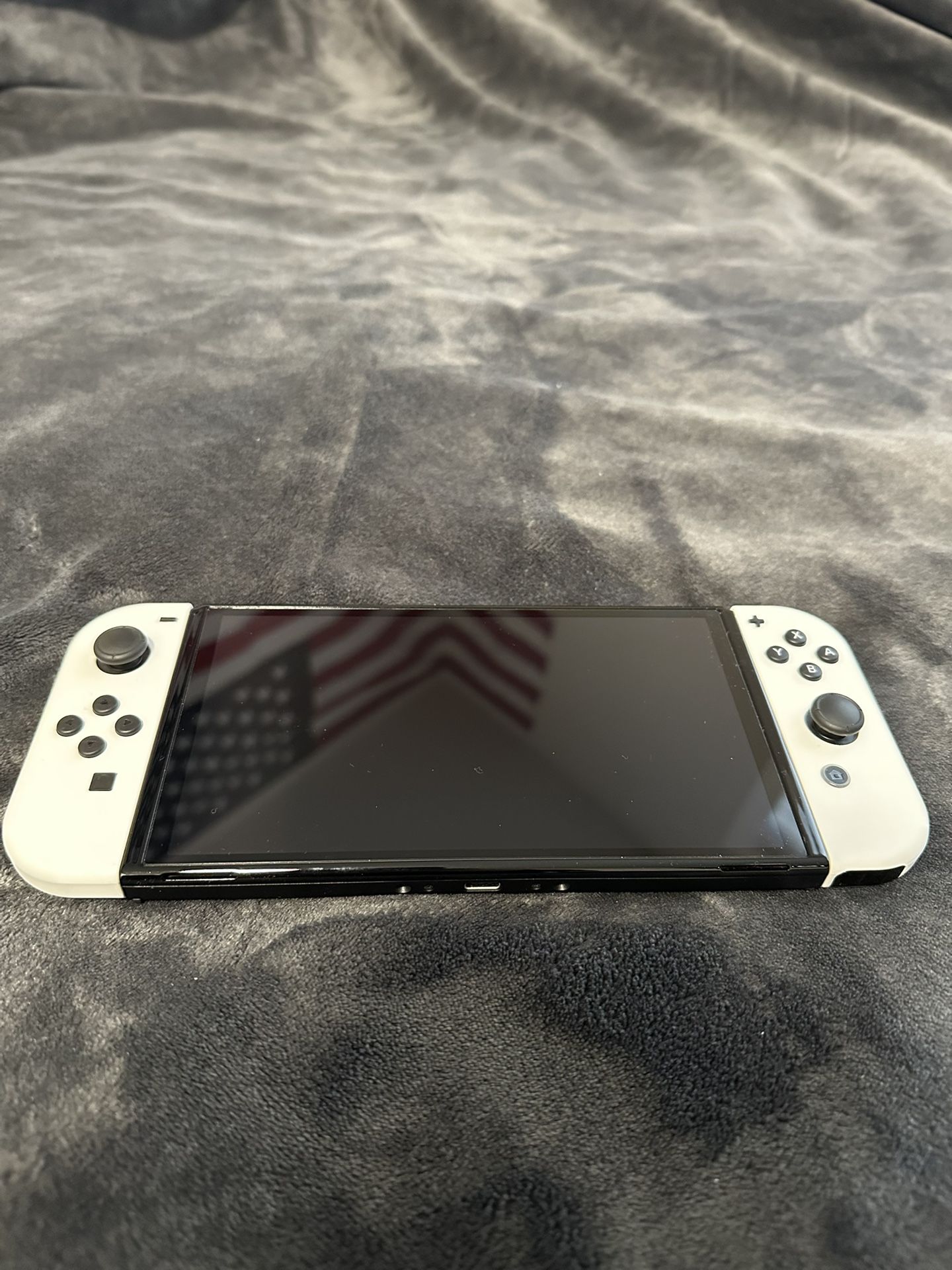 Nintendo Switch Oled White Complete Bundle