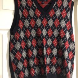 2 Men’s Vests XL Aeropostale Tommy Hilfiger