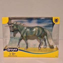 Breyer Mini Whinnies Series Freedom Le Mer Green Unicorn Of The Sea Seafoam 
