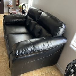 Movie Chairs (3) And Loveseat Black Vinyl 