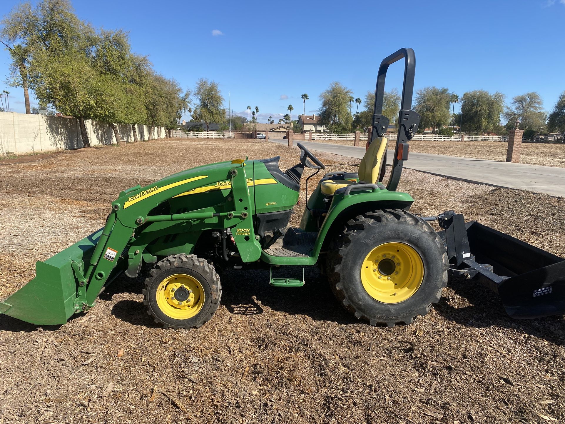 John Deere 3720 Tractor