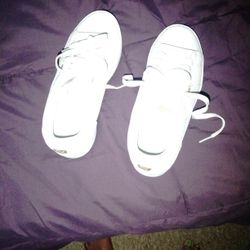 Woman Shoes