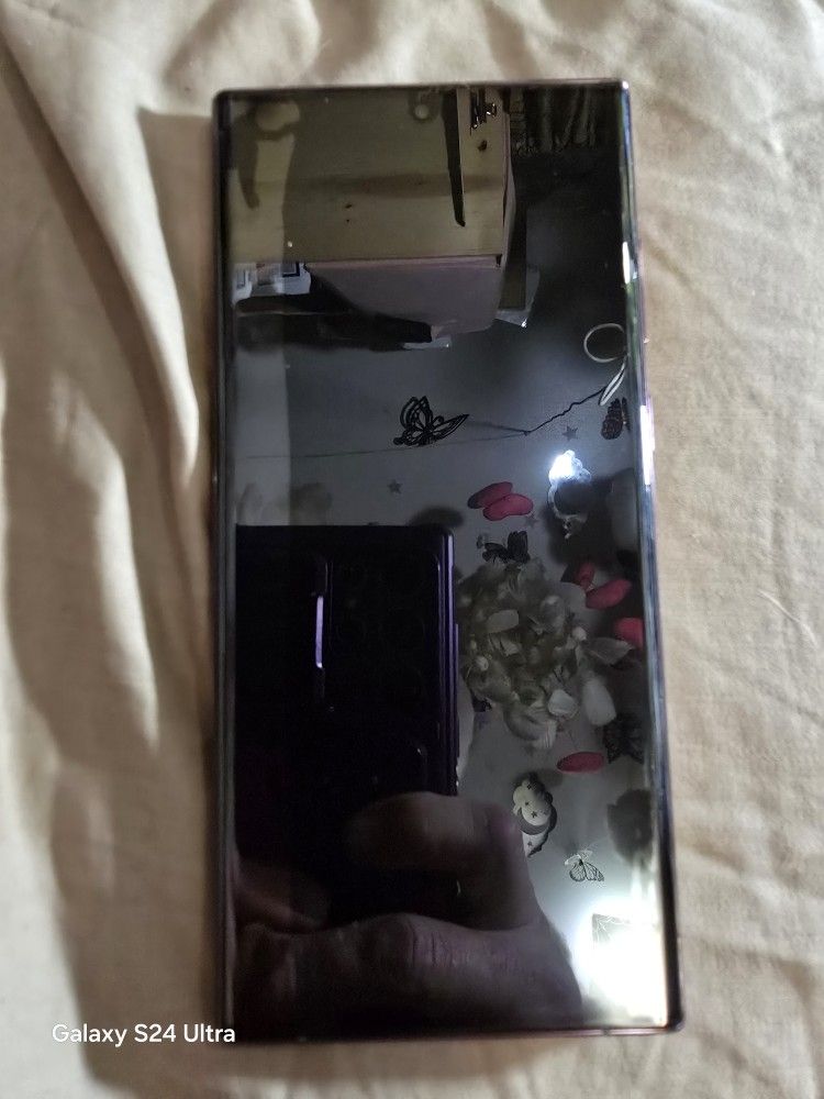 Brand New ~ Unlocked ~ T-Mobile ~ Samsung Note S22 Ultra ~ Purple ~ 128G ~ C Charger NOT INCLUDED!