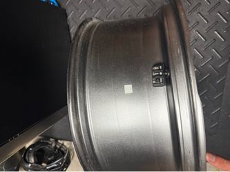 22” OEM Chevy Rims
