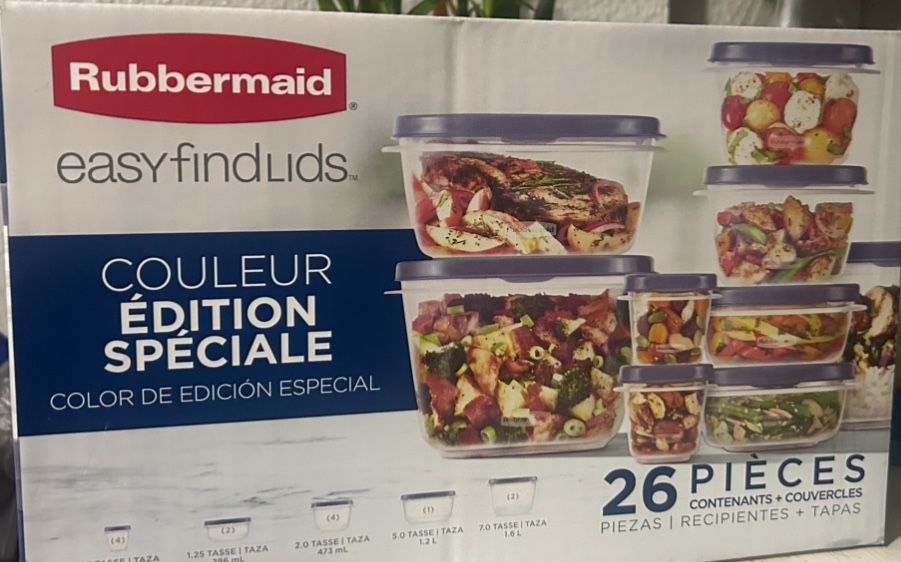 Rubbermaid Container