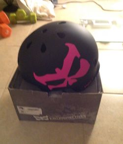 New kali helmet black pink size medium