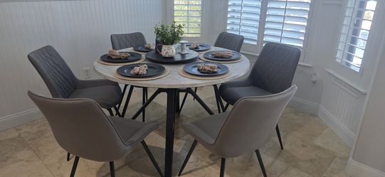 6 chairs and table