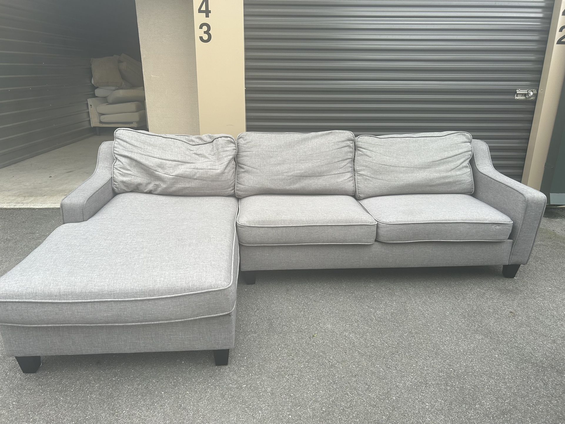 Sectional Couch 