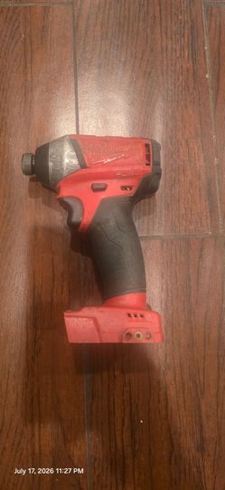 Milwaukee Drill Impact driver saw