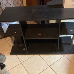 Mueble Negro $10.00