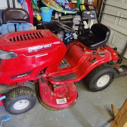 Troy Bilt 42" Deck 7 Speed 